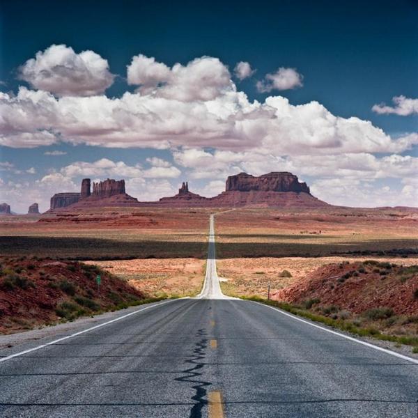 _Paisajes_'s tweet photo. La carretera perfecta. Arizona. http://t.co/PkJA9nkg2X