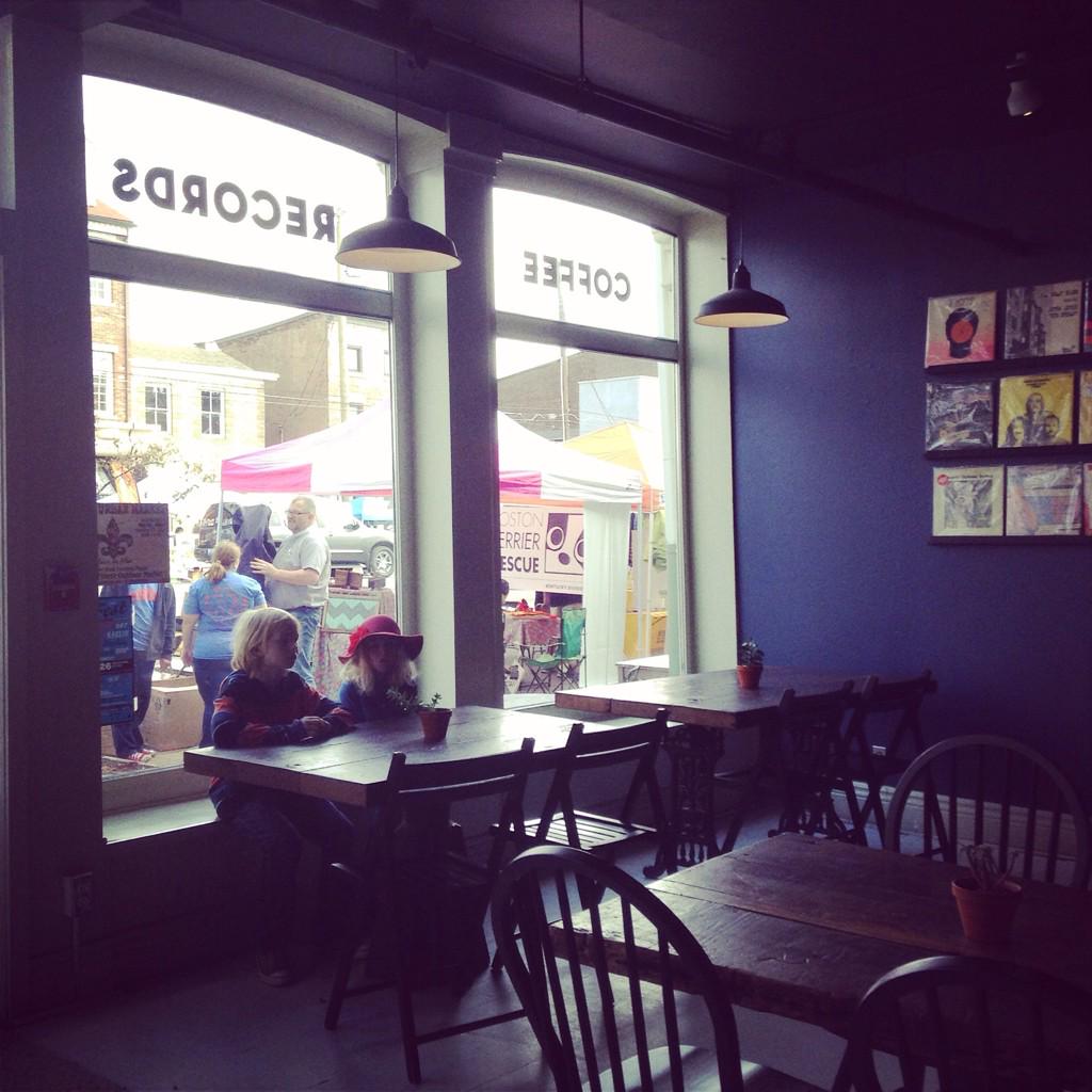 Beautiful day for @NuLuFestival &amp; <a href="/plsthnks/">Please & Thank You</a>!