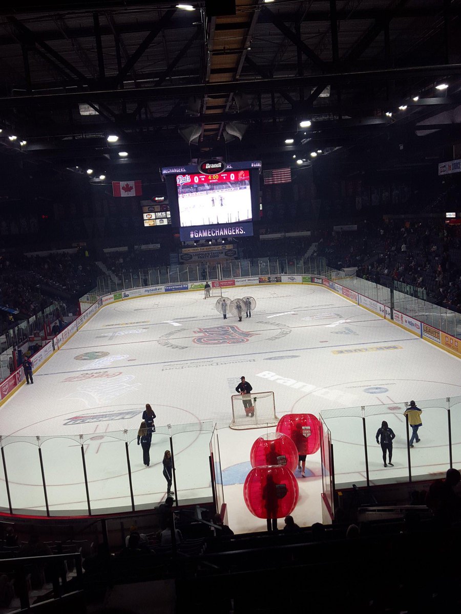 Saskrooterman's tweet photo. #GAMECHANGERS This will be good! http://t.co/h7E3Q3NhiD