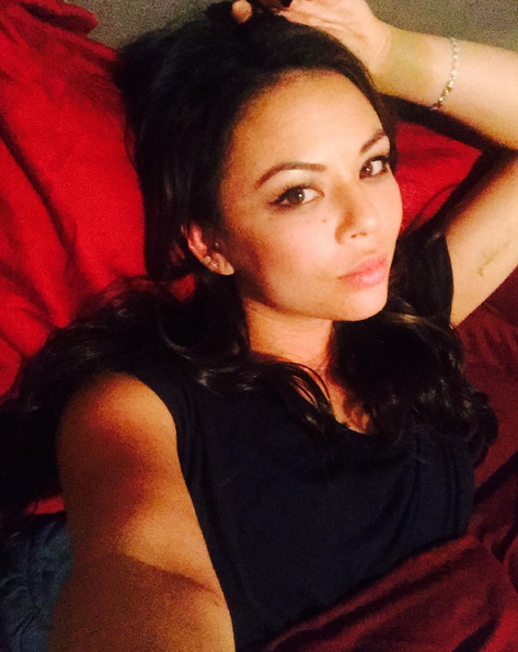 PLLonMax's tweet photo. It’s #SelfieSaturday! Send us pics showing how you’re coping without #PrettyLittleLiars! http://t.co/npS4MQmTNx