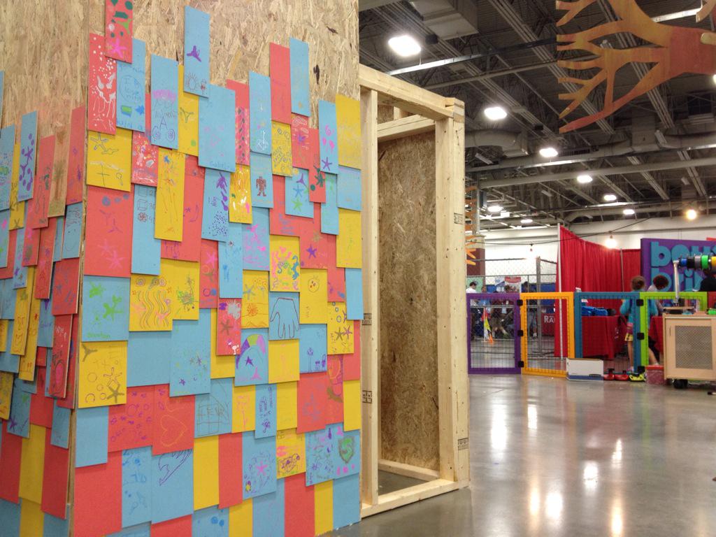 makerMKE's tweet photo. Kids helped build a shed during a very successful first day of @MkeMakerFaire! #MakerFaire #MakerFaireMKE #BAMBBCM http://t.co/Jo2cpZC742