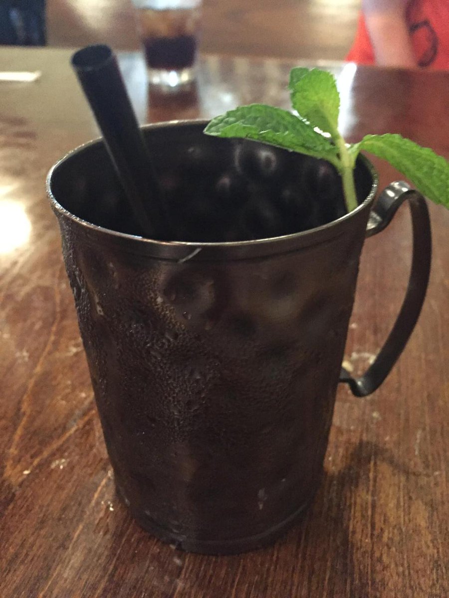 jtriplek's tweet photo. Moscow mule...kinda tastes like a cough drop #expensive drink http://t.co/ORgzSPxM6O
