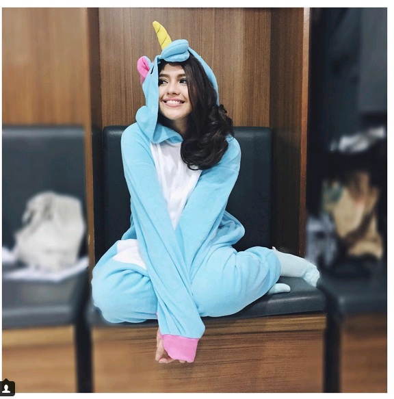 JaneRomeOFC's tweet photo. @itsJaneOineza in #ShowtimeKapamilyaDay #lipswack http://t.co/kR1X8TIFNz