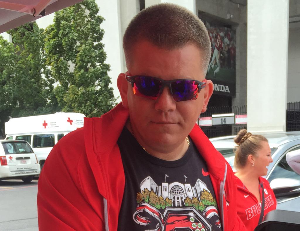 iffer123's tweet photo. @Brutus_Buckeye Happy Birthday Rob! #TheShoe http://t.co/K0lOakNPus