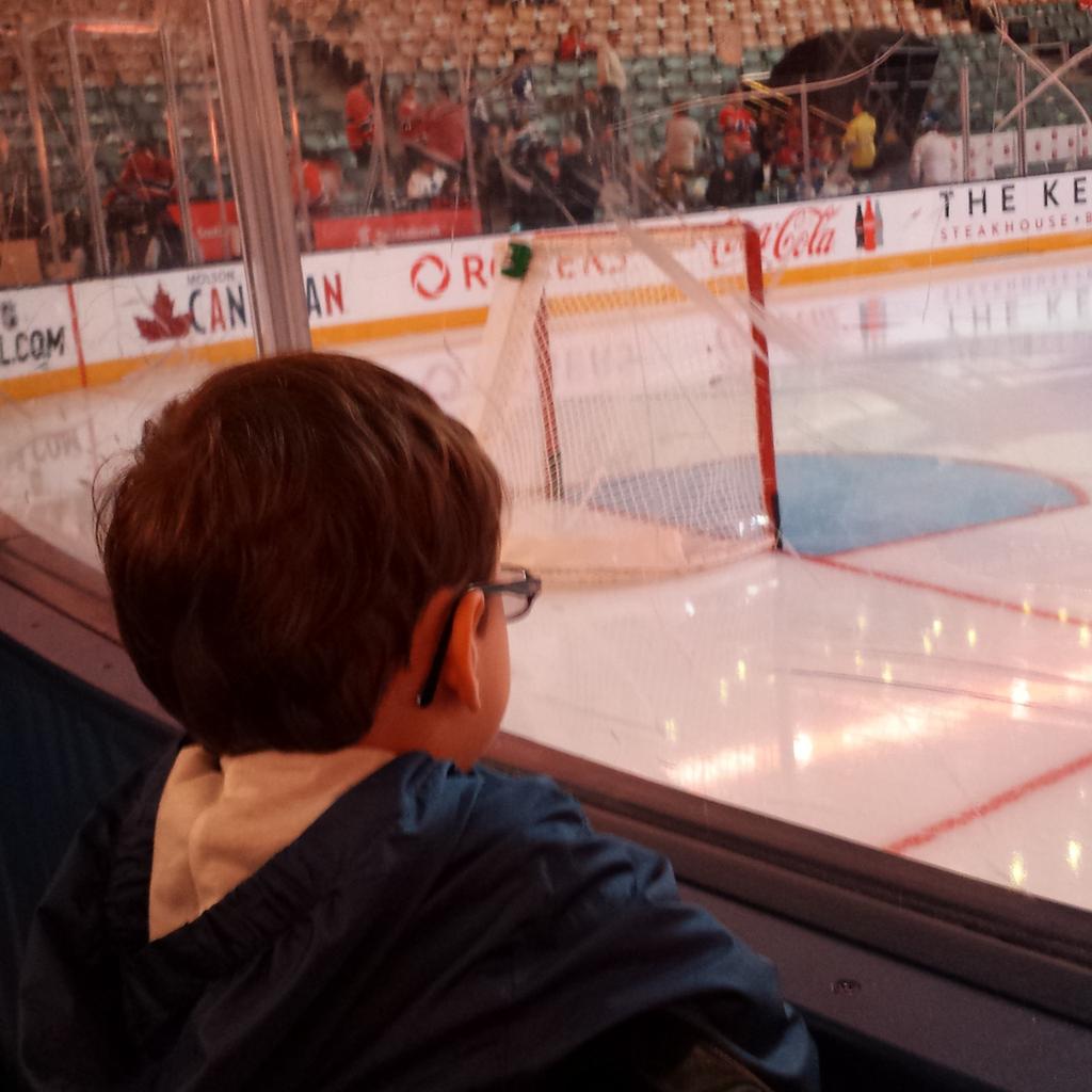 DeannaKrist's tweet photo. One day I will be out there! #shareacokecanada #TMLtalk http://t.co/Rh0PyVQs9U