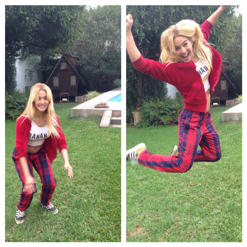 flor_vigna's tweet photo. Con mis @ElepantsArg disfrutando del día en #LaQuintaDePaio ❤️🌅🎉 http://t.co/kBzVWQ8OMm