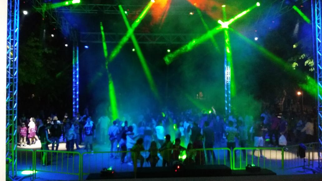 Sona la Dipu DJ's en Villanueva de Castellón  @ladipuenlared <a href="/dipvalencia/">Diputació de València</a> @gva_jove @gva_info