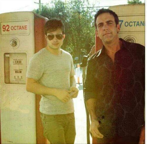 Isatusitala's tweet photo. #PonceRecuerdo #HollywoodHeights | #Eddie (@codylongo) & #PapaMax (@PonceCarlos1) #WeNeedHHS2 http://t.co/4kU4lG1AgX