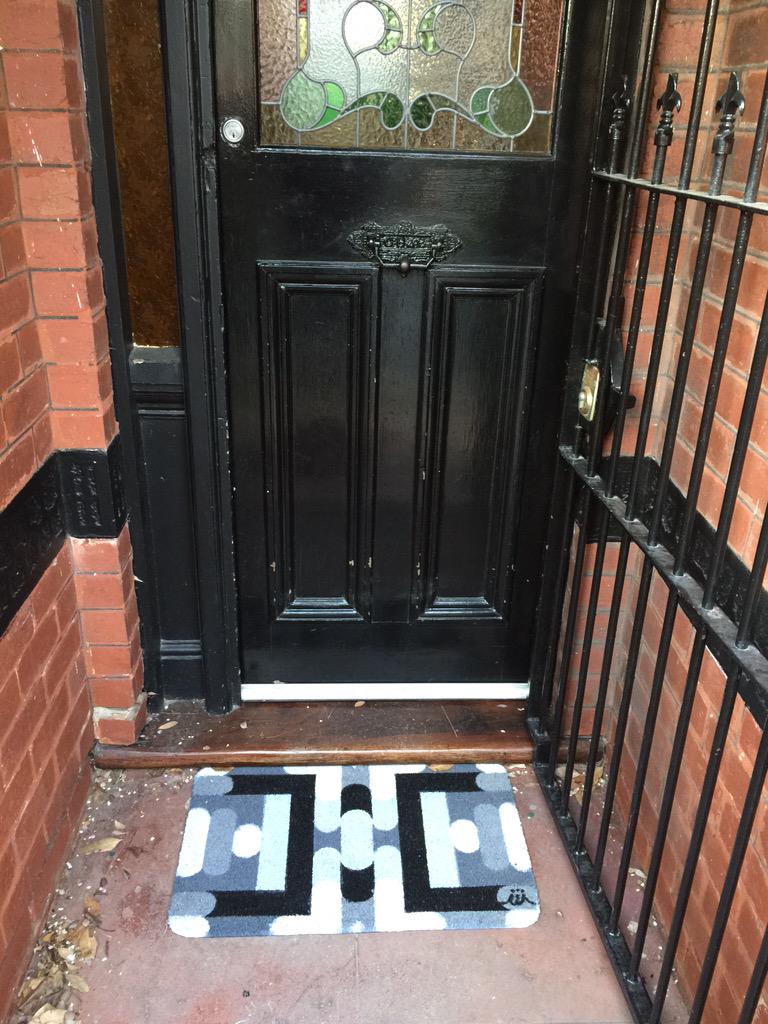 andrew says tweet media