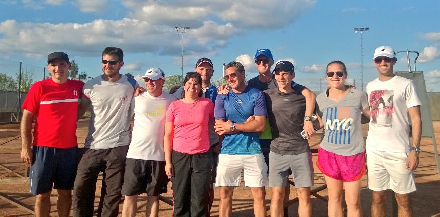 MVassalloA's tweet photo. Gracias a este grupo de tremendos entrenadores por todo el apoyo. Cuenten con #TenisFederal. #TenisFemenino #Chaco http://t.co/UdffJfLxcv