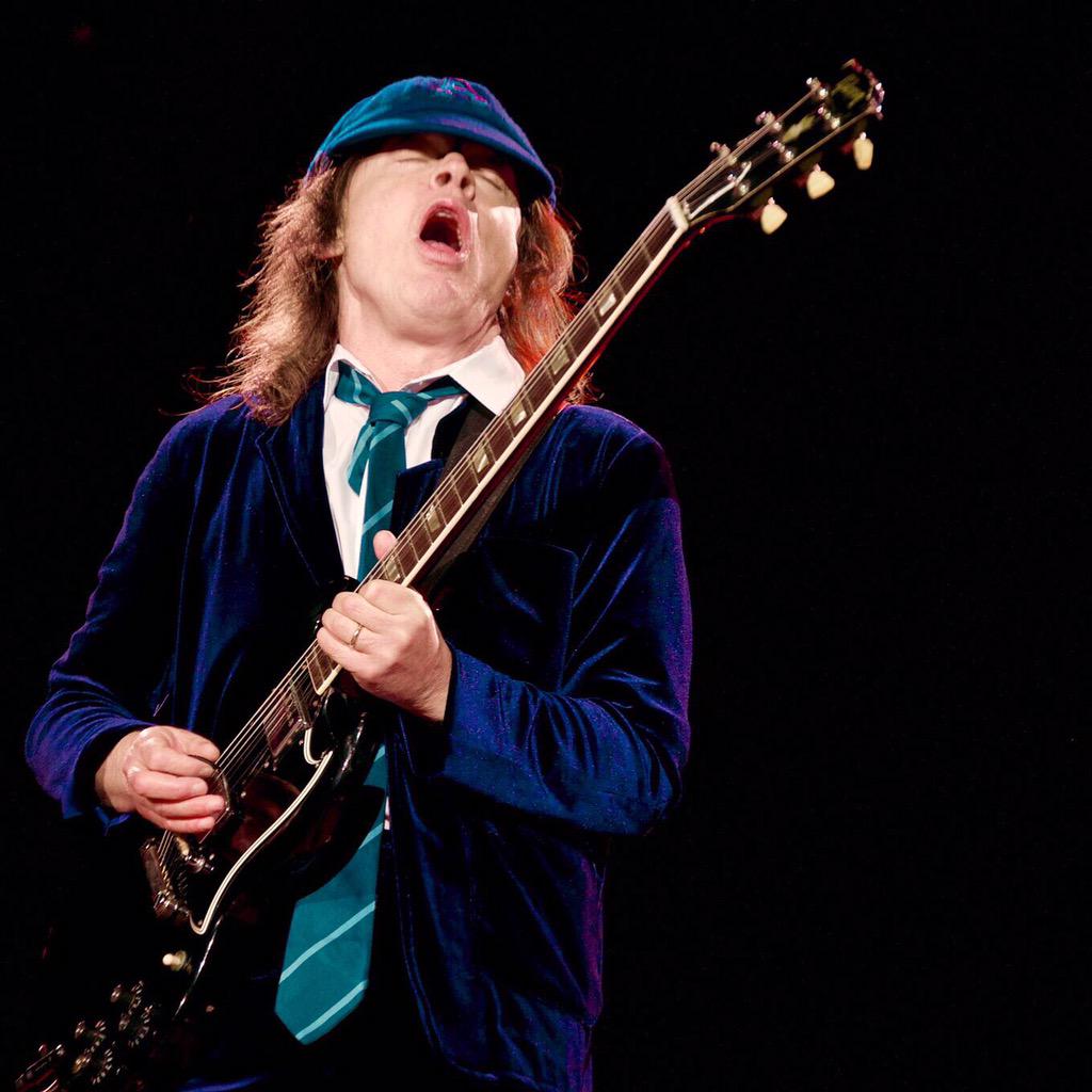 acdc's tweet photo. #RockOrBustWorldTour San Francisco! http://t.co/r50R7efL2v