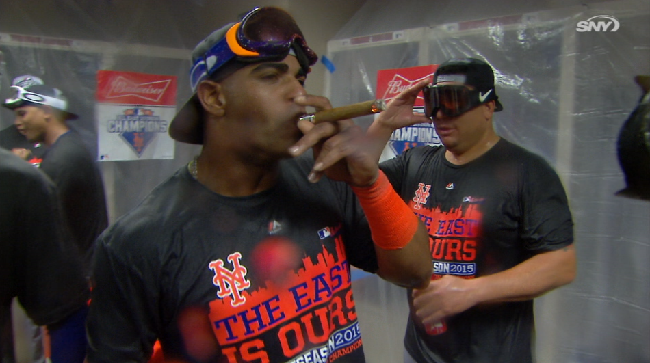 Krause_Perform's tweet photo. C'mon @ynscspds sign on the dotted line, there's unfinished business & the fans WANT you on @Mets #YoKnowsBaseball https://t.co/YdlaXEvEeh