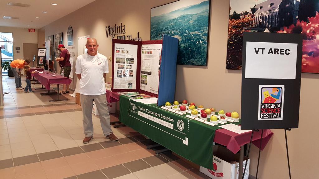 JCarter577's tweet photo. @virginia_tech @vtncr represented at #VASciencefest in the NCR-Alson H. Smith Jr. AREC brought apples & stink bugs http://t.co/nvIcJRZb8M