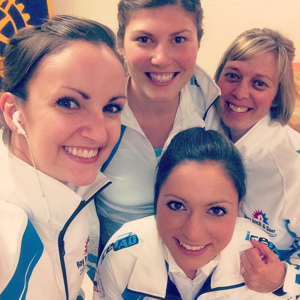 When your game is an hour and a half behind schedule... #teamselfie #teamromain #kwfallclassic