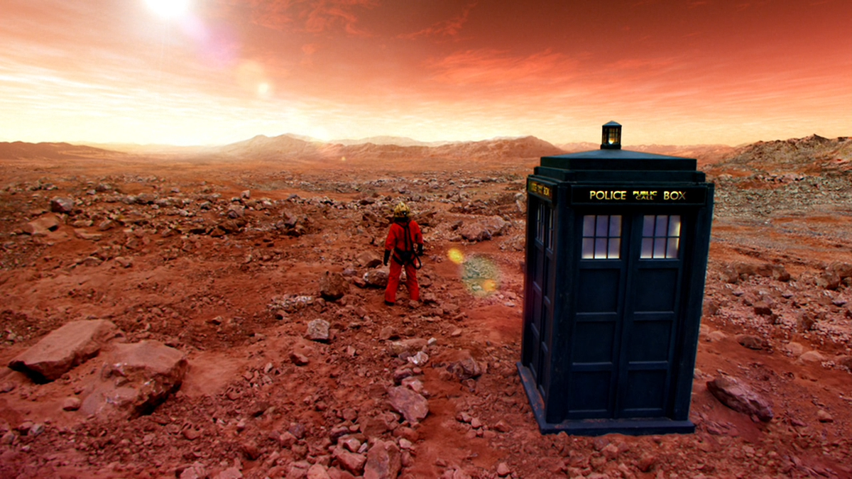 Toshk's tweet photo. http://t.co/29uoJyhIE6 @NASA #MarsMystery What could it be? #LifeOnMars #WaterFound #AlienLife http://t.co/wkdkQ09ZIn