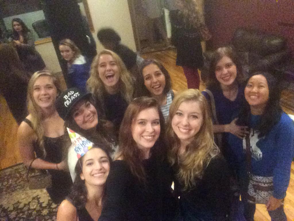 duke_ladyblue's tweet photo. At the #L5StudioParty! @Liquid5th http://t.co/UO2BBwCidl