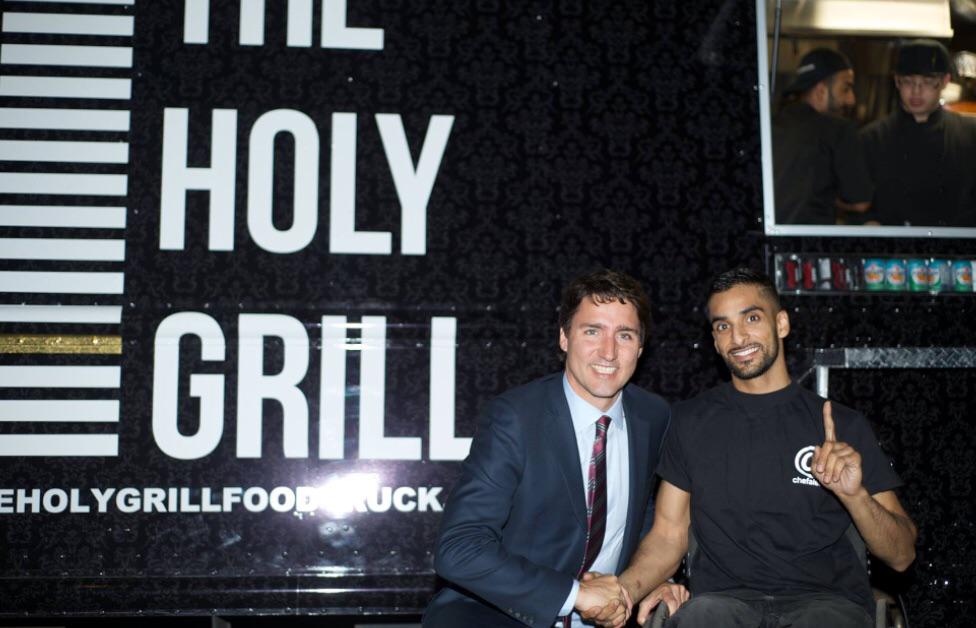 chefaleem's tweet photo. @JustinTrudeau thank u for supporting citizens who are trying 2 make it 2 the top #TheHolyGrill #chefaleem #voteJT http://t.co/0FoRox6v3x