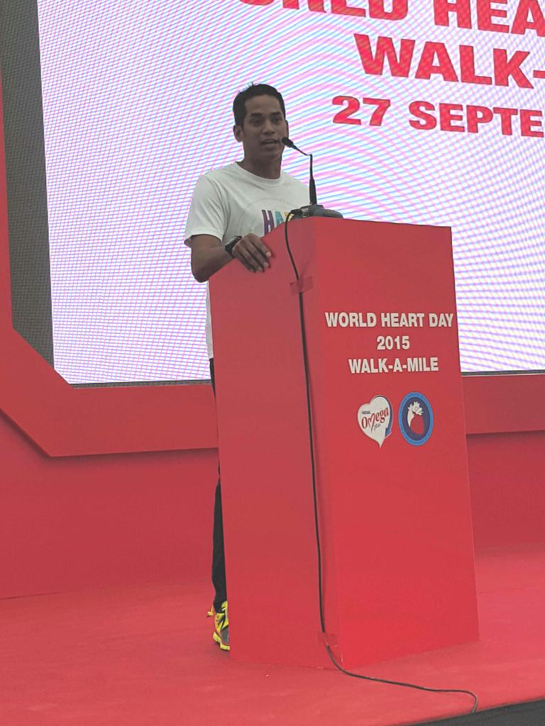 reginalah's tweet photo. If you don't lead a healthy lifestyle today, govt expenditure on healthcare will increase by the millions -@Khairykj http://t.co/gPTlt1n4LX