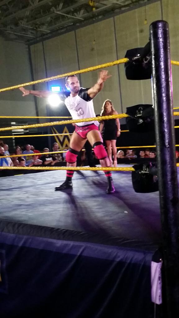 biglare54's tweet image. @WWEDillinger please show the fans of #nxtfortpierce what a #perfect10performance looks like #NXTsinceDAY1 #WeAreNXT