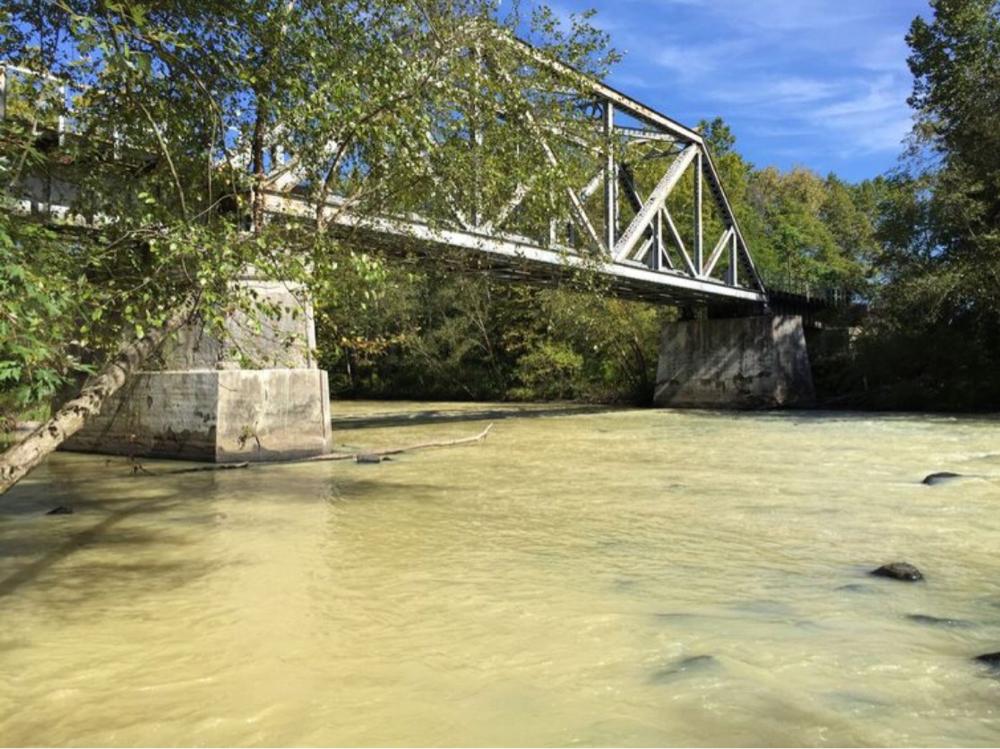 FallfishTenkara's tweet image. Verso latex spill fouls #NorthBranchPotomacRiver buff.ly/1LF0JzQ #MDTenkara