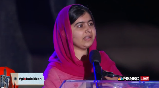 MSNOWNews's tweet photo. Malala Yousafzai takes the #GlobalCitizen stage: "Every child has the right to go to school" http://t.co/zQeCQySF3Y