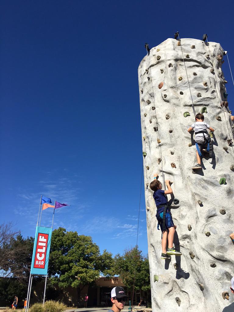 sfbikegal's tweet photo. Great things for all to do #Cykelscramble 2015 #marincenter via @ClifBar @peopleforbikes http://t.co/aYvmhzYKEB