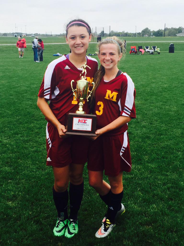 Jordan0437's tweet photo. SO BEYOND PROUD OF MY GIRLS TODAY❤️💛 #GreatToBeAMav #MP3 #NCCCHAMPS #2PEAT @haleycrowe_13 @KarlieDenson5 http://t.co/8pdhXDhQEb