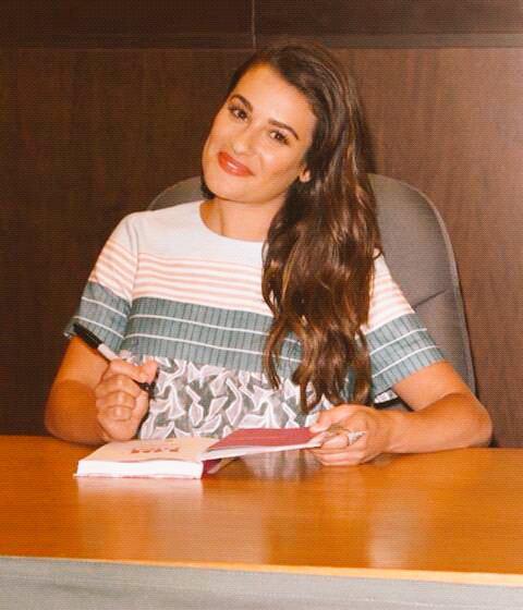geizasandrade's tweet photo. 😍😍😍
#WeWantYouFirstInBrazil http://t.co/ZjDK6wEYq9