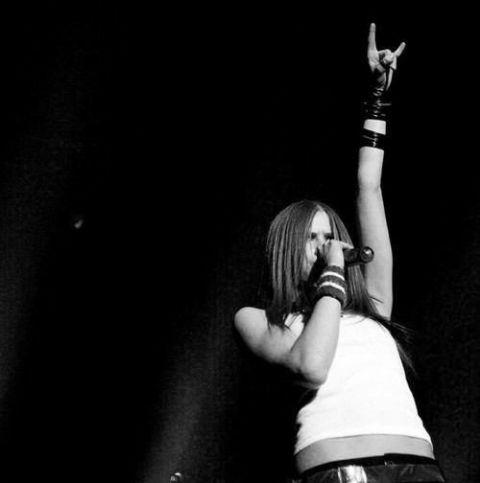 Happy Birthday  Avril                                 Avril Lavigne          