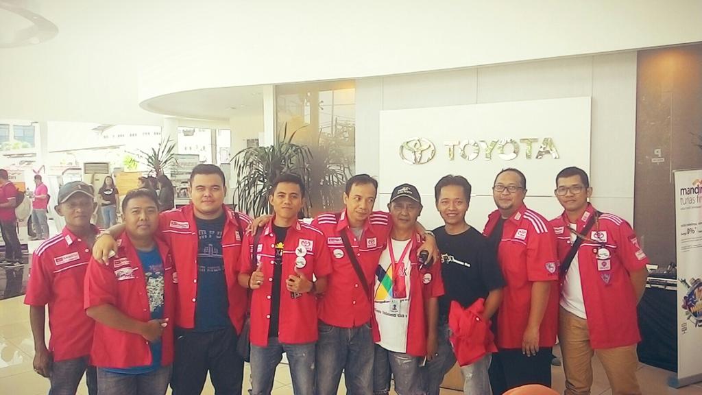 <a href="/AXICinfo/">infoAXIC</a> luar biasa RR <a href="/AXIC_Capung/">AXIC LAMPUNG</a> jauh2 datang dari Lampung khusus untuk KLCC hari ini di <a href="/TunasGroup/">Tunas Group</a> Raden inten