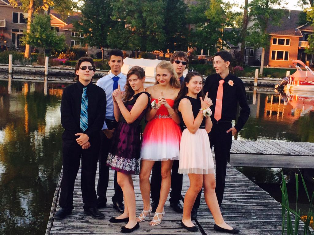 LaurieRitger's tweet photo. Ready for Fondly Homecoming 2015. http://t.co/i3CVxesFbX