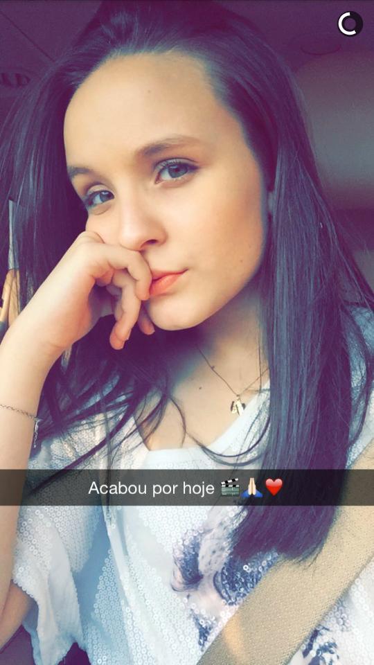 Euu_Duda1's tweet photo. De hoje!
Acabou por hoje 🎬🙏❤
Gatonaaa da minha vida
Tava com saudades de seus snaps rsrs
Te amo anjo😍@larimanoela http://t.co/6g7CW66wEz