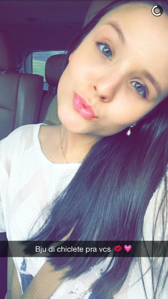Euu_Duda1's tweet photo. De hoje!
💗
Lá vou eu com a paleta rosa de novo😂💕
Picolé de chiclete
Bju di chiclete pra vcs💋💗
Gataa
Amo😻@larimanoela http://t.co/TaG8Xe6Dhq
