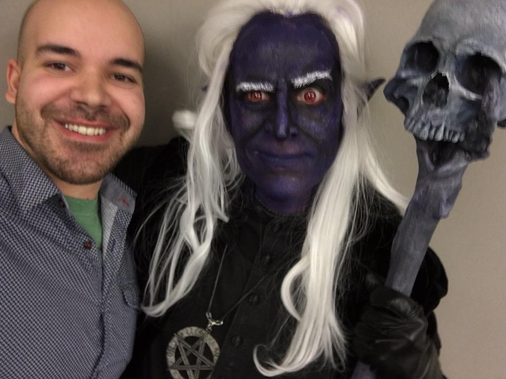 daigledopple's tweet photo. He had a knife to my ribs, I had to smile #dragonspear #bgee #baeloth @Mark_Meer http://t.co/CiW3DGIxoF