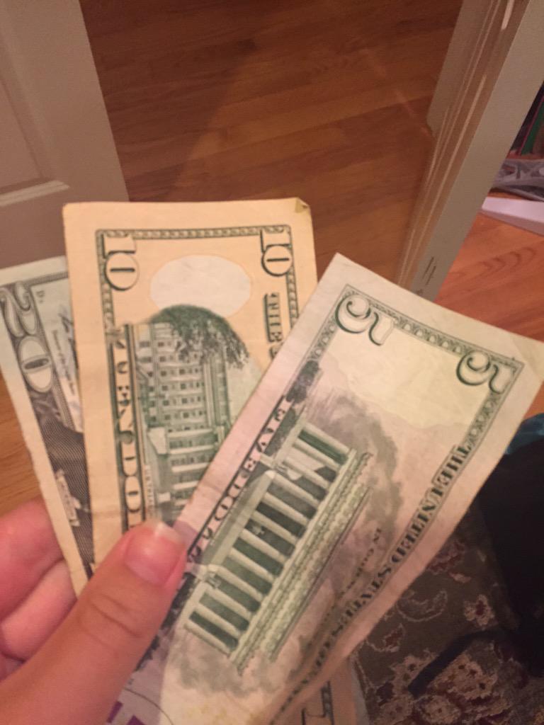 lwtattoos's tweet photo. 2 years later this bitch finally gave me money for the tmh shirt I got her http://t.co/024VBBuKjn