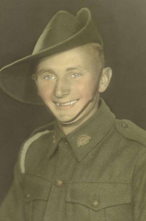 WriteRight2011's tweet photo. Sad news on the death of a #1AAD mate Fred Lovelock. Fred was camped near #Gunnedah in #WW2. http://t.co/nKu1pK5aqq http://t.co/VuNf8Q5C34