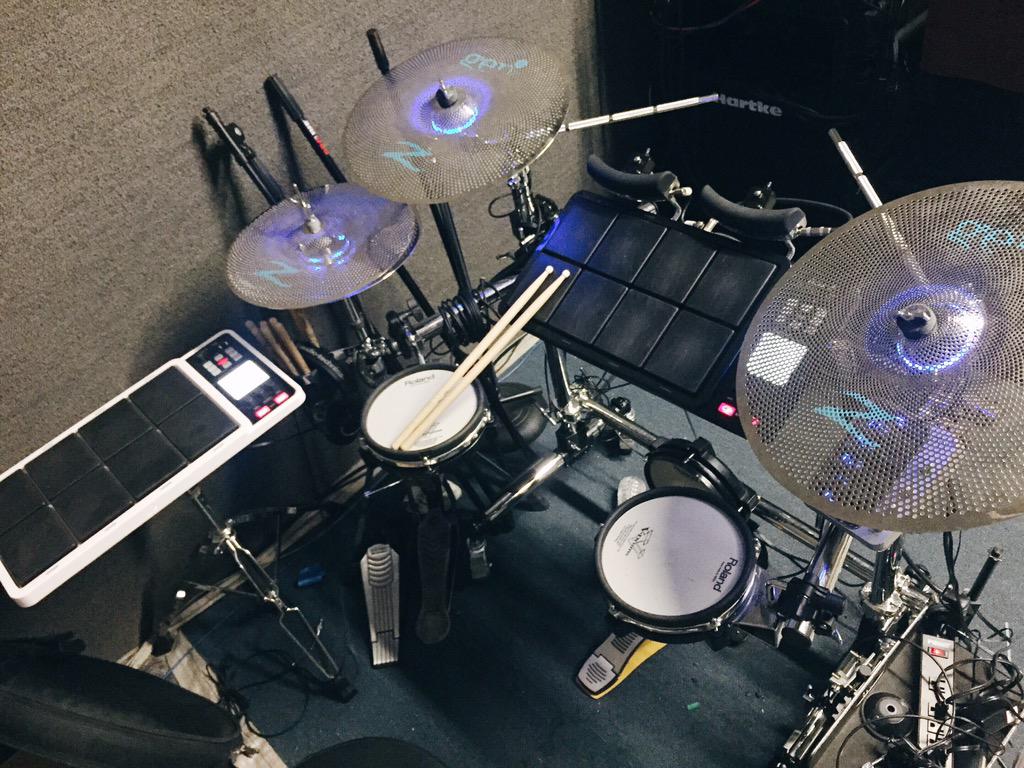 Nerdmatics's tweet photo. Custom #MidiDrumKit by #nerdmatics |  #Ableton #MaxMSP #MidiDrums #RolandDrums #Gen16 #Zildjian #ZildjianCymbals http://t.co/N5YUzHrTi1