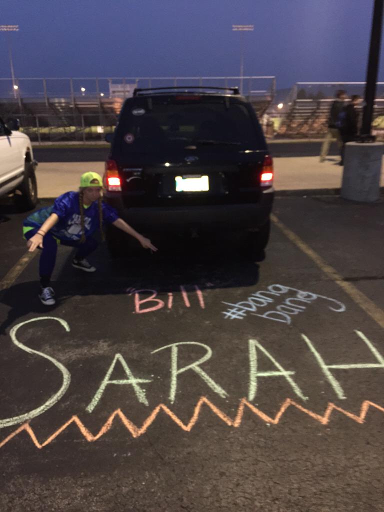 sarah_bone's tweet photo. homecoming game day and then I received the best compliment at work today #100HappyDays #days29&amp;30 http://t.co/OCzV0jm6Ha