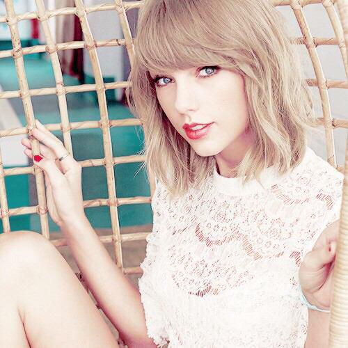 Tay1989katy3jsb's tweet photo. 海外専用垢です！フォロワーさん増やしたいのでタグします💓
#Swifties 
#KatyCats 
#洋楽好きな人
#DCS好きな人
#海外好きな人
#RTした人全員フォロー ！ http://t.co/sND8o84bN2