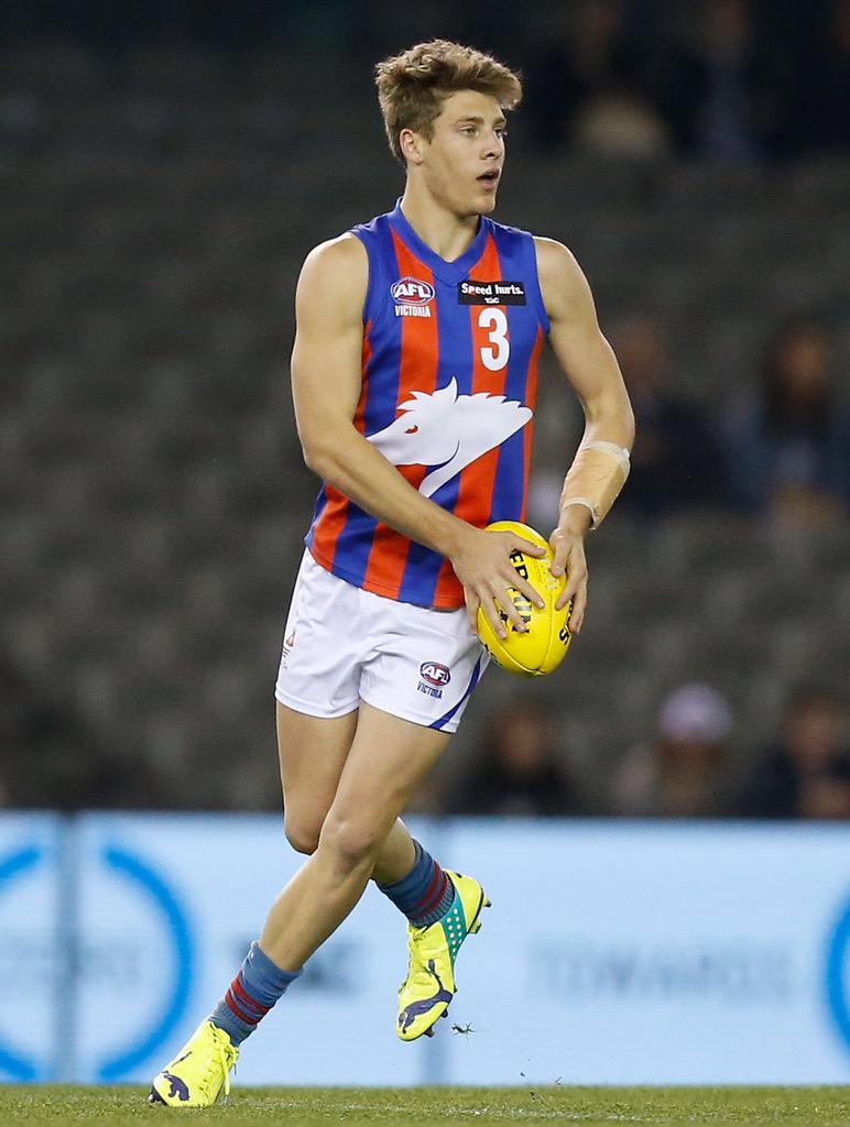 Well done to 2015 #TACCupGF <a href="/TACVictoria/">TAC</a> Medalist from <a href="/OakleighCharger/">Oakleigh Chargers FC</a> Kade Answerth