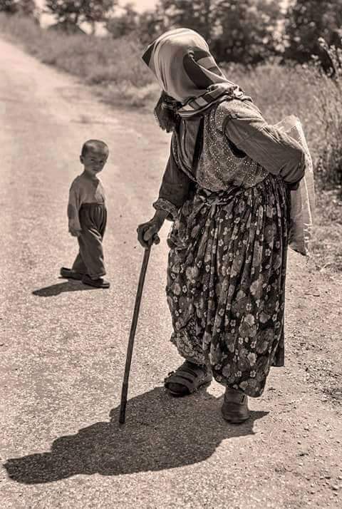 Bazen sessiz kalmak, kırıldığını göstermenin en iyi yoludur.
T.Uyar