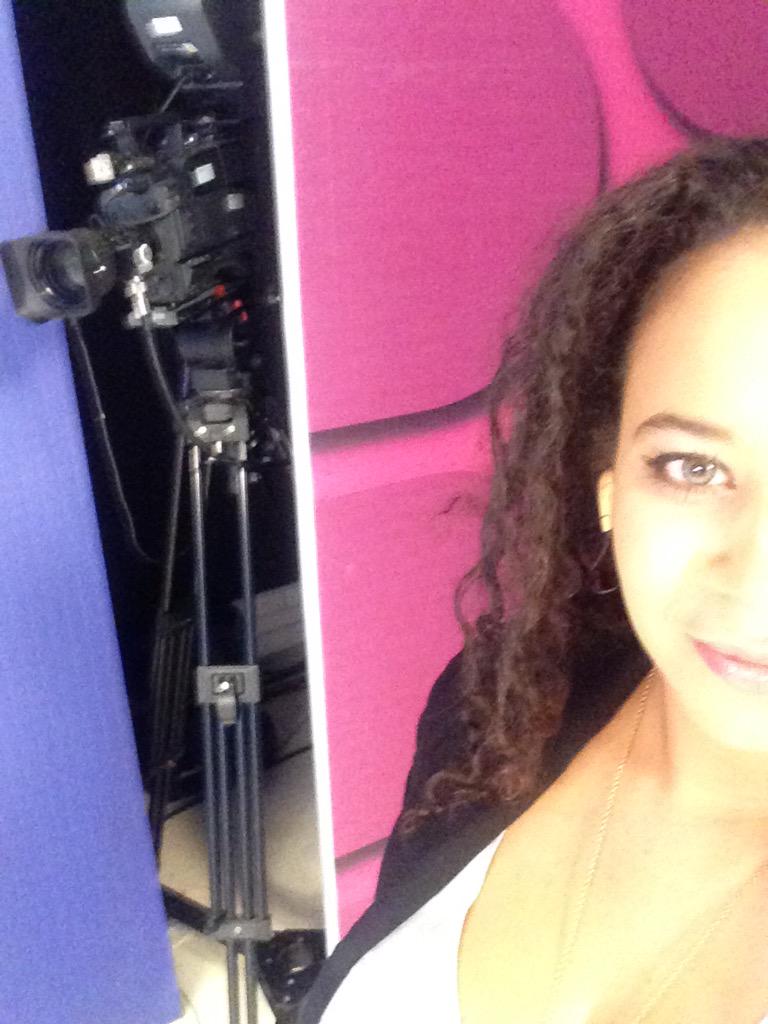 Anadelle24's tweet photo. L oreillette ! #anadelle #tvm3 #suisse http://t.co/pBrMZ7xBaP