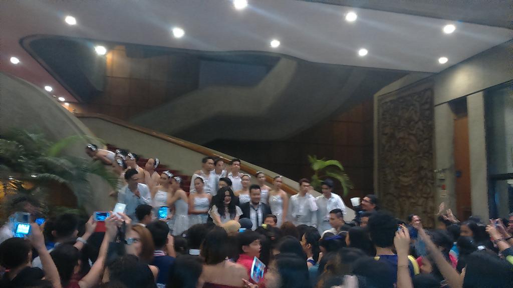 joseph2686's tweet photo. Amazing audience after the spectacular show.
@TimmyPavino
#DancingInOneVoice #CCP #mustwatch http://t.co/RawyyFLIJM