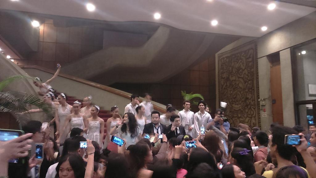 joseph2686's tweet photo. Amazing audience after the spectacular show.
@TimmyPavino
#DancingInOneVoice #CCP #mustwatch http://t.co/RawyyFLIJM