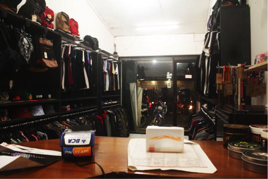 Daily Merch tweet media