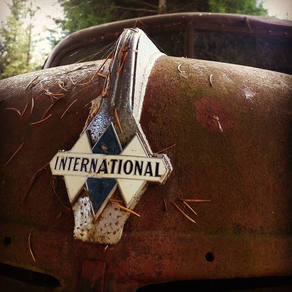 chinookpassnews's tweet photo. At http://t.co/cWRD1inTaa -- #oldinternational #rustystuff #pnw #upperleftusa #mountrainier #pnwexplorations #mou⦠http://t.co/Ms3T3aQvZ9