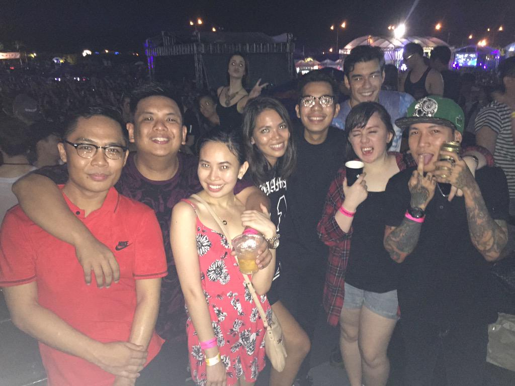 NicheDumlao's tweet photo. #SmartRoadToUltraPH was ultra fun! kebs sa ulan! http://t.co/5mx4ivCdK1