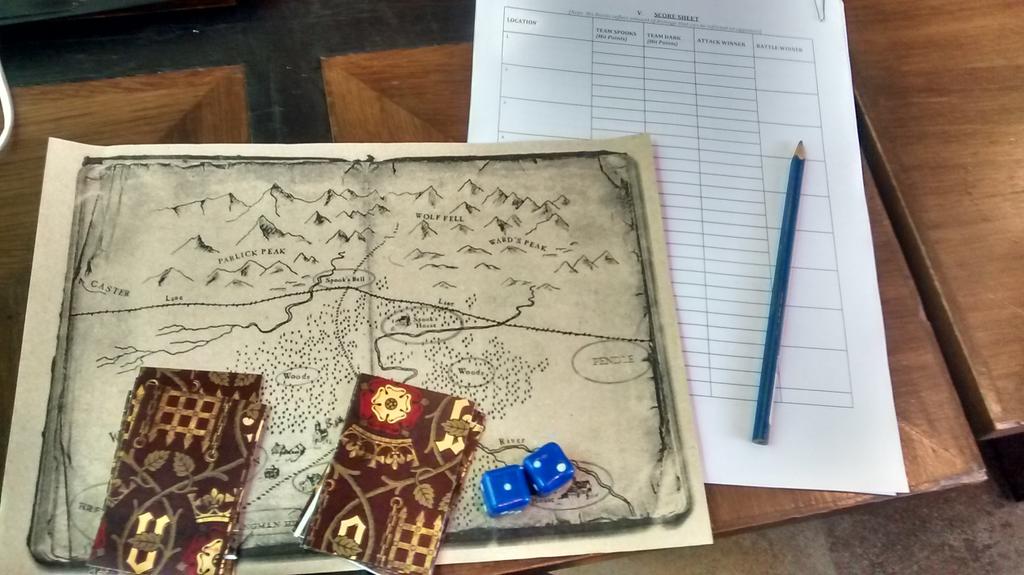 tarwhodis's tweet photo. #SneakPeek of Book Club's #SpooksApprentice related game! #SpookenWord http://t.co/d4qRhVvy4S