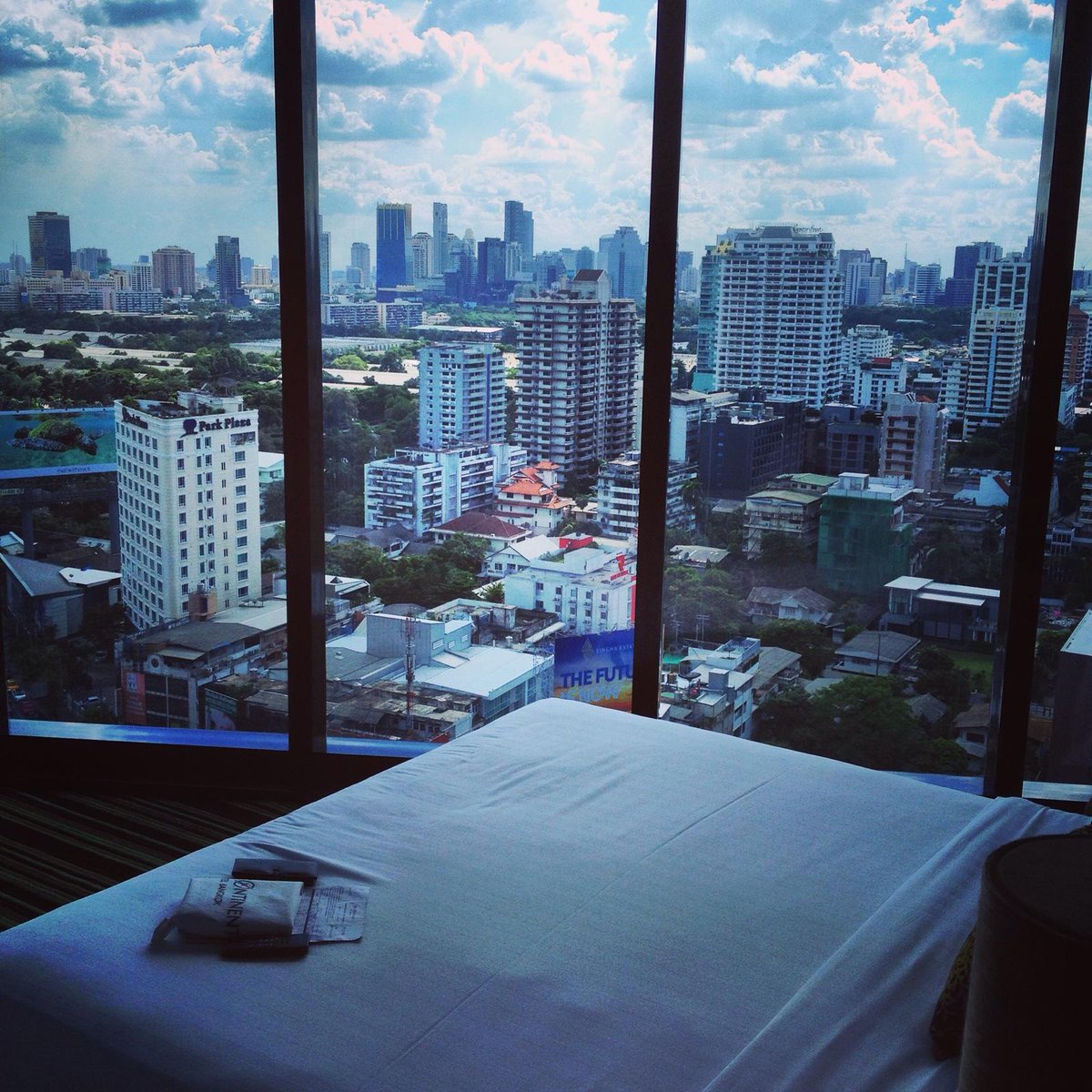 The Continental Room, the Continent Hotel Bangkok 

<a href="/CityNomads/">City Nomads</a> #citynomads #citynomadsbkk