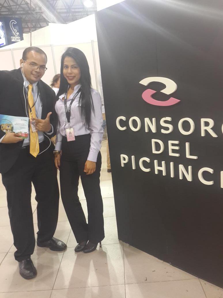 flacasamba's tweet photo. #working #FeriaHabitad #Condelpi http://t.co/rzkYbyAQ1G